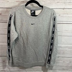 Nike Sweatshirt Crewneck Grey and Black Size Large